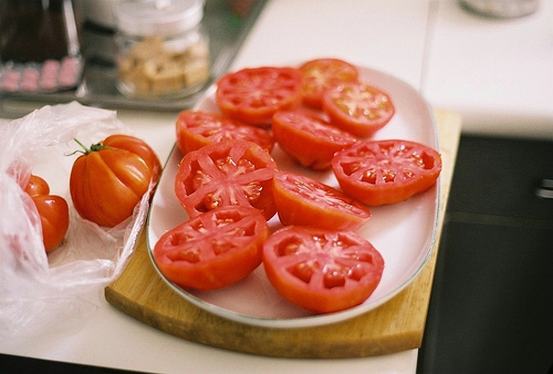 生吃番茄有哪些危害 生吃西红柿的危害