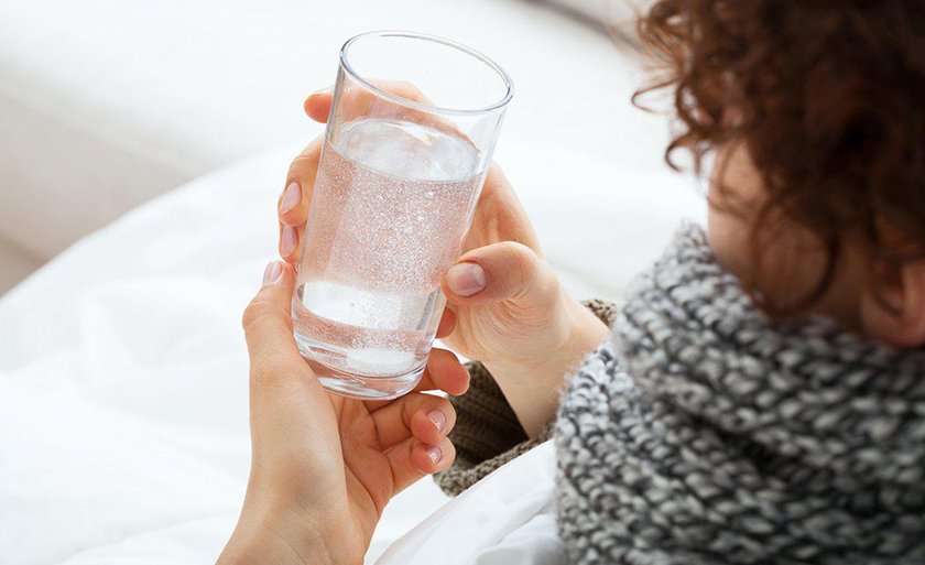 喝水后很快排尿是怎么回事 女性喝水后很快就尿的原因